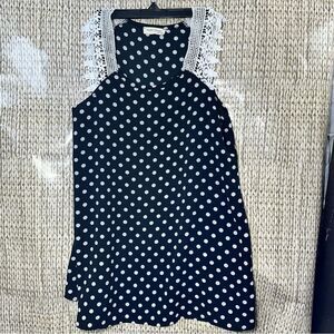 432 Twenty Second Collection Lace and polka dot sleeveless top size medium